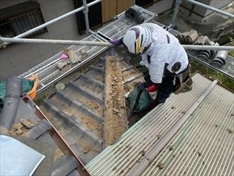 既存の棟を解体する作業工程