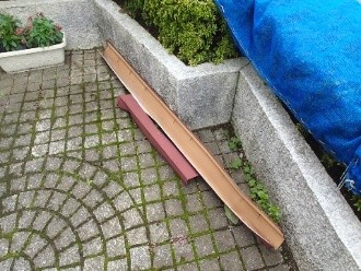 落下したドーマー（小屋根）の棟板金