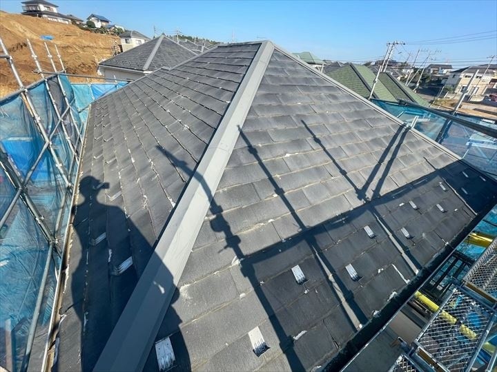 屋根カバー工事前の屋根の状態
