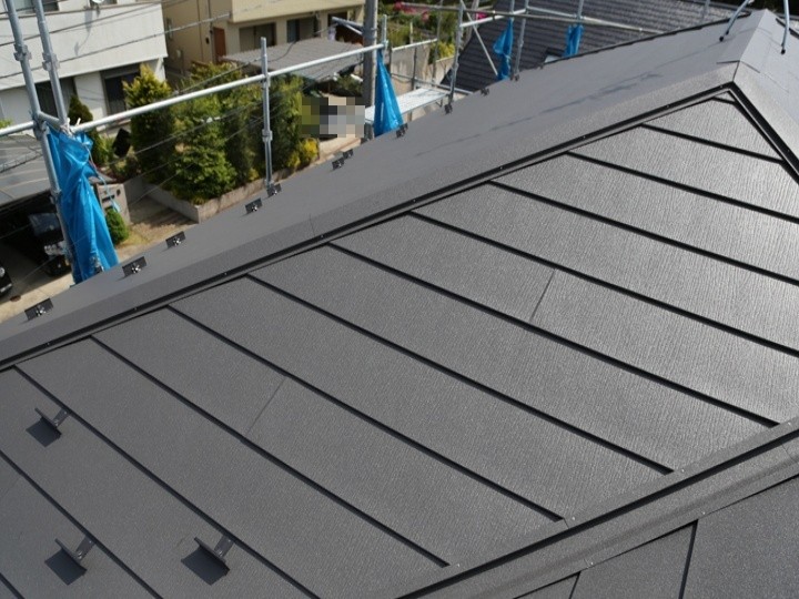 屋根葺き替え工事
