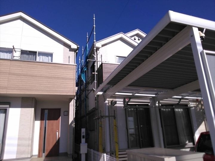 1面掛けの部分足場の設置も無事に完了