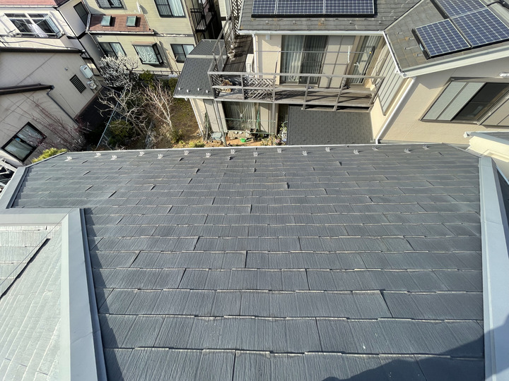 屋根材にはパミールが使われていました