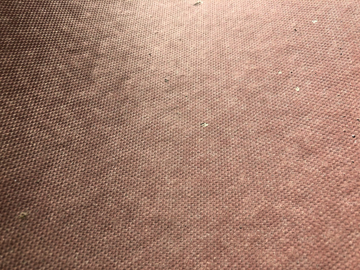 表面の仕上でもアスベスト含有の判断ができます