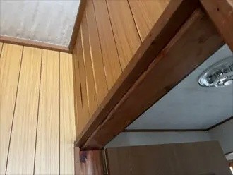 ２階の雨漏り状況を確認