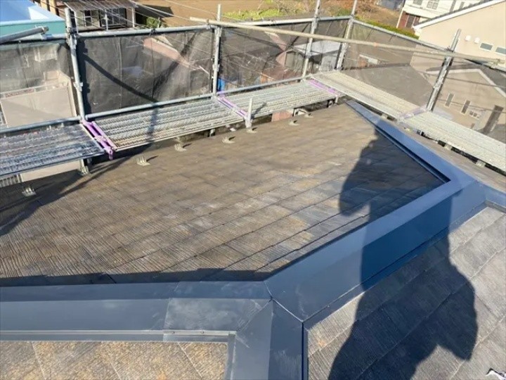 棟板金交換工事が無事に完了