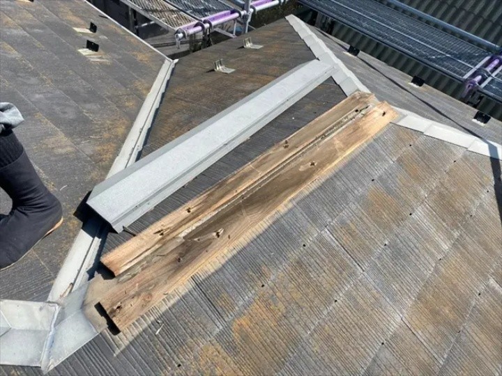 貫板が想像以上に腐食