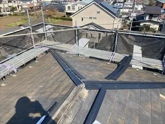 プラスチック樹脂製の貫板