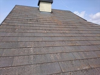 防水紙が劣化した屋根