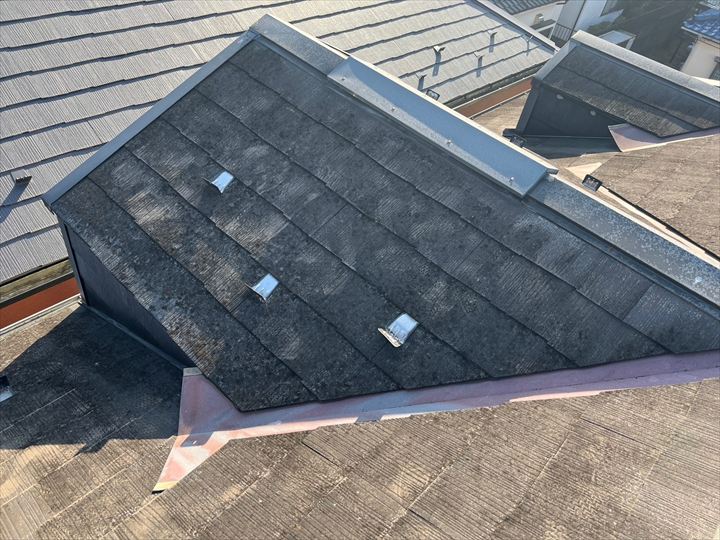 割れたスレート