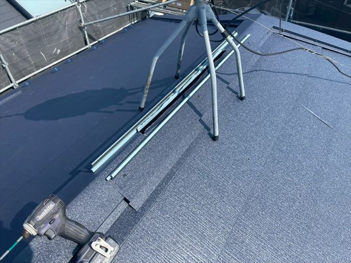 棟板金・換気棟の設置