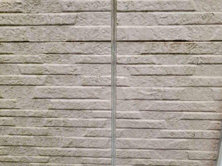 劣化が進んだ外壁