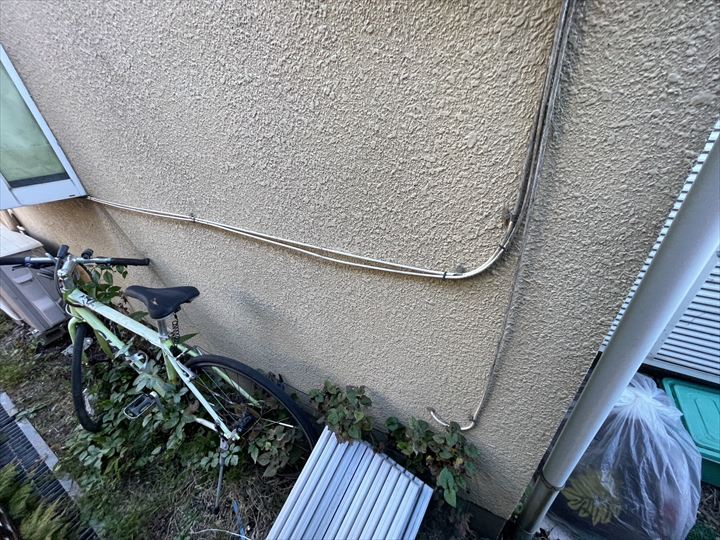 経年劣化したモルタル外壁