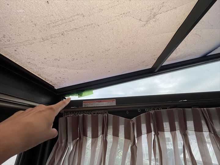 側面の三角パネルも交換したい