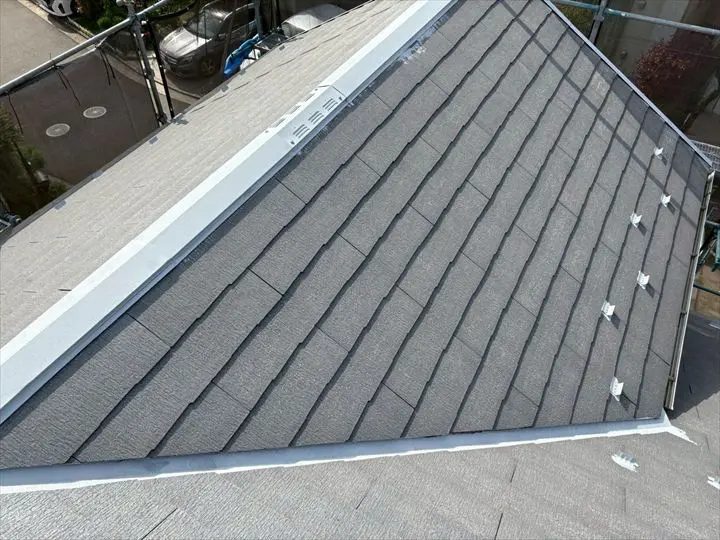 塗装された屋根