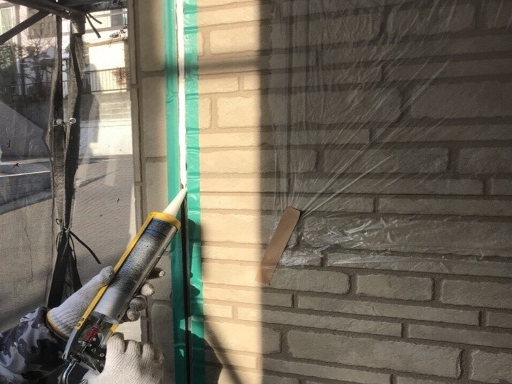 サイディング外壁のコーキング打ち替え