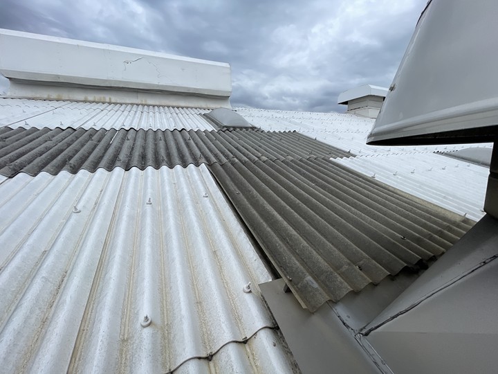 吹き込みが心配な屋根