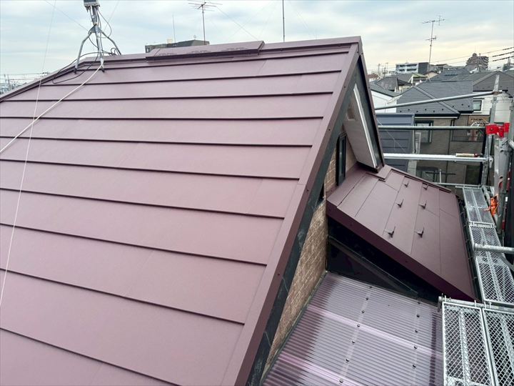 棟板金・換気棟の設置