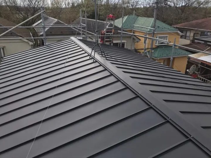 ガルバリウム鋼板屋根