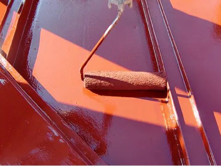 鋼板屋根の塗装