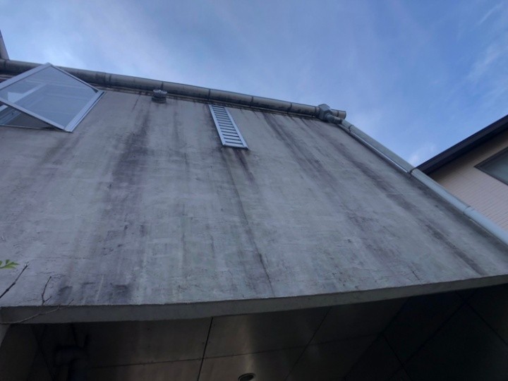 汚れやすい北面の外壁