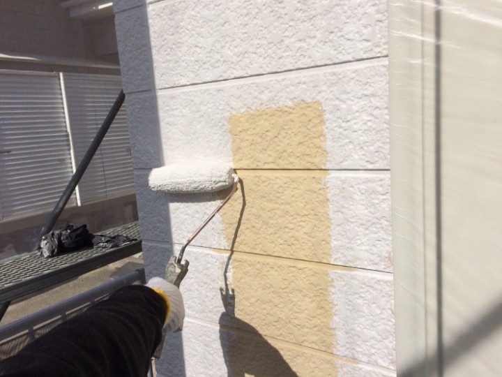 パーフェクトサーフで下塗り作業