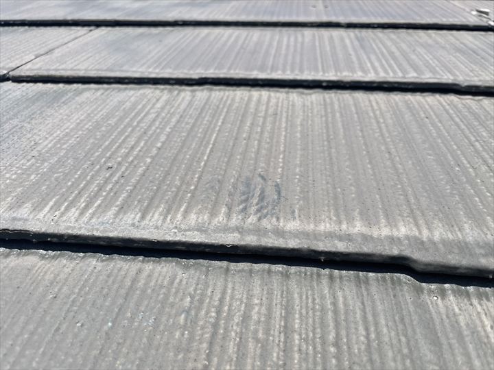 チョーキングしたスレート屋根