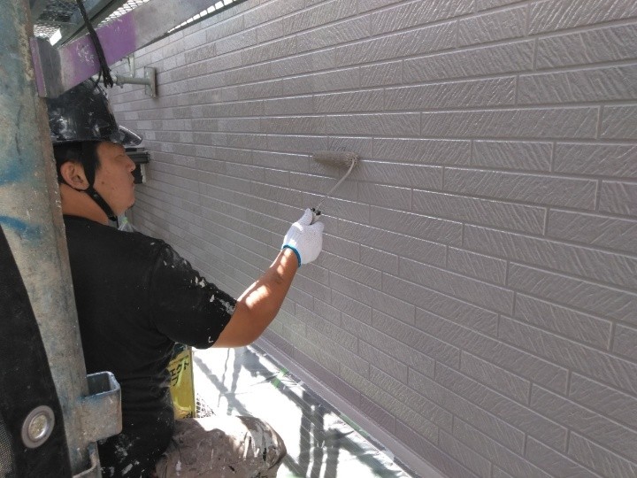 パーフェクトトップで中塗り上塗り作業(一層・二層)