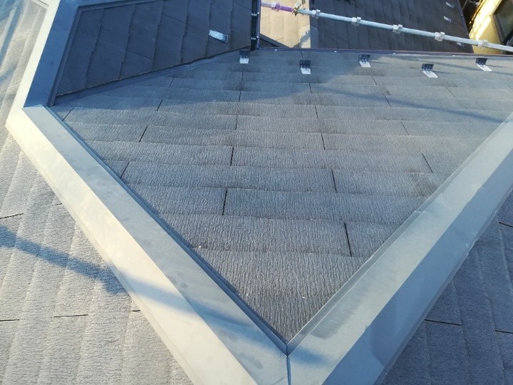 スレート屋根を点検