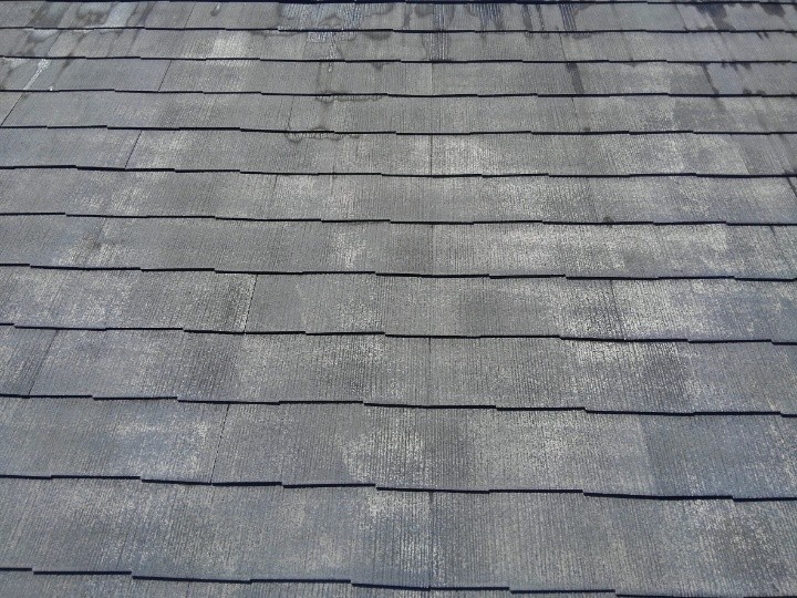 スレート屋根は劣化が進行