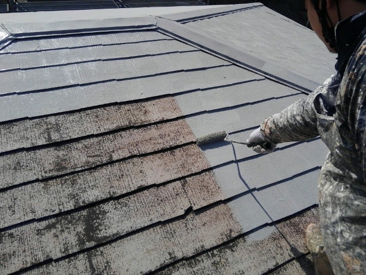 ベスコロフィラーHGで下塗り