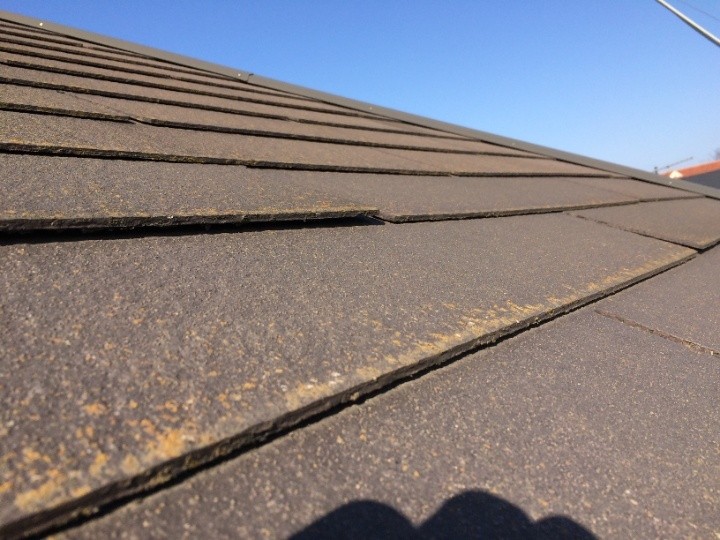 屋根は化粧スレート