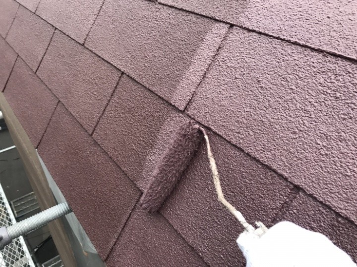 屋根の「下塗り」作業