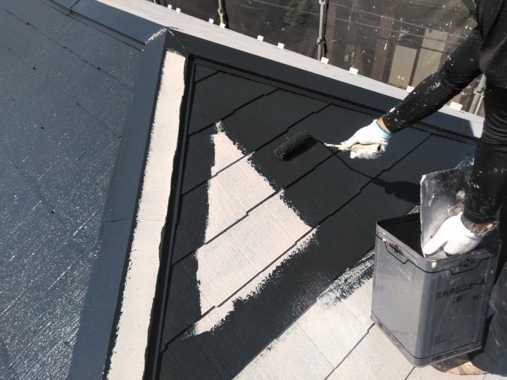 サーモアイ4Fで「中塗り」作業