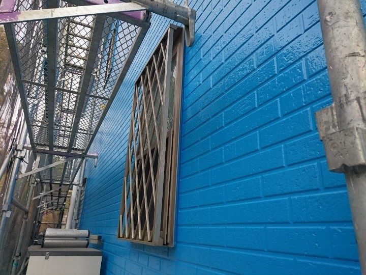 パーフェクトトップで中塗り上塗り作業（一層・二層）