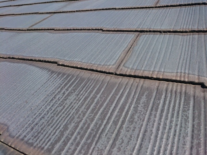 スレート屋根の状態を確認