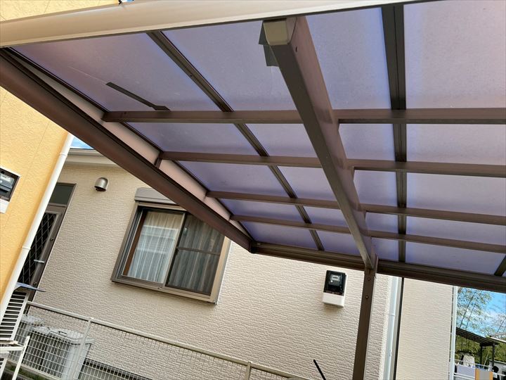 こちらにも割れが