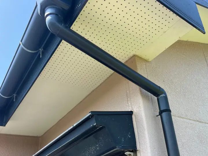 住宅の雨樋