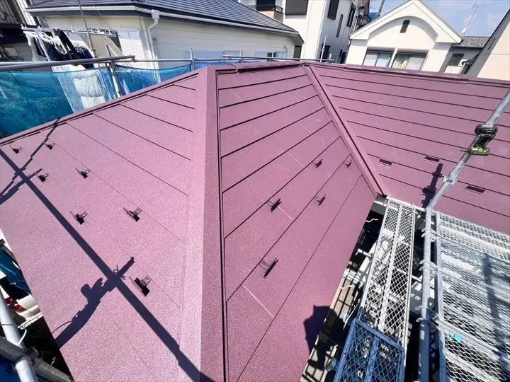 ガルバリウム鋼板の屋根