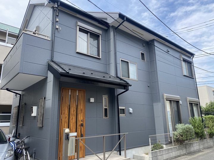 外壁がピカピカなお住まい