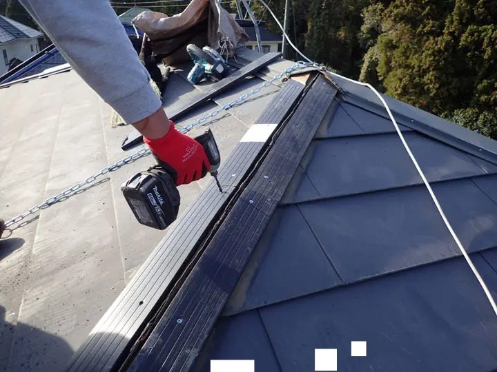棟板金の交換工事