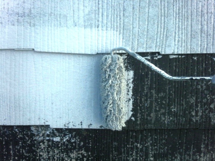 ベスコロフィラーHGで下塗り作業