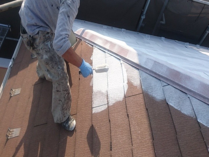 ベスコロフィラーHGで下塗り作業