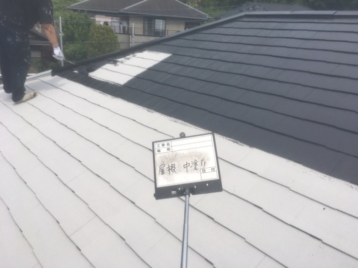 サーモアイ4Fで「中塗り」作業