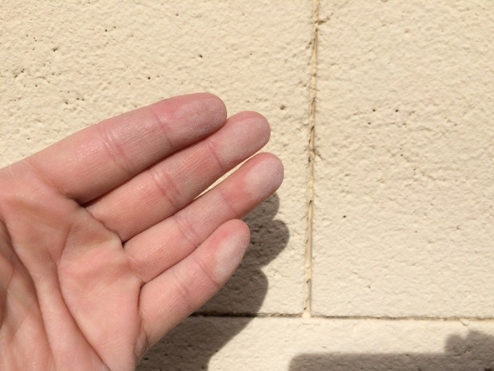 チョーキングが発生した外壁