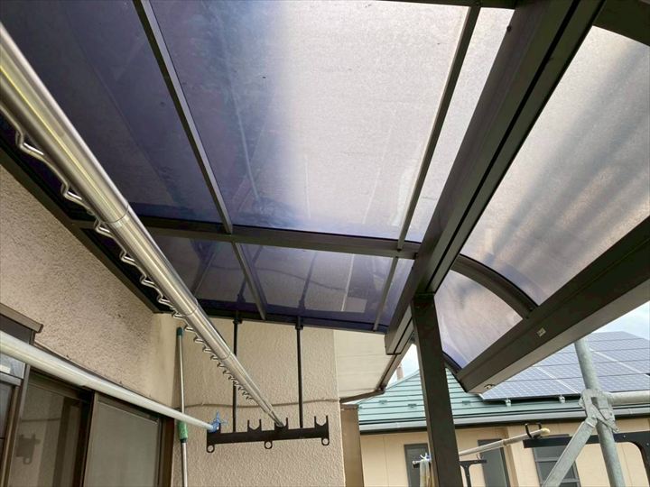 ポリカ板を復旧しました