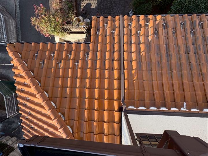 瓦は枚数を数えると数量が計算できます