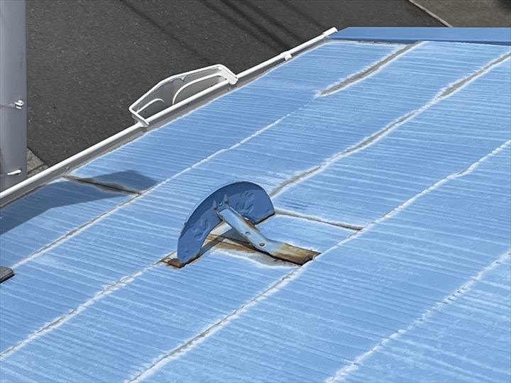 他の雪止めも落ちそう