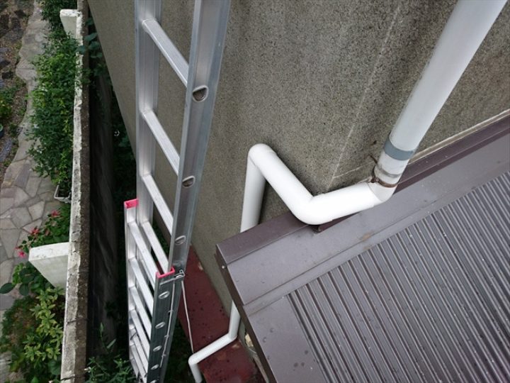 住宅の竪樋