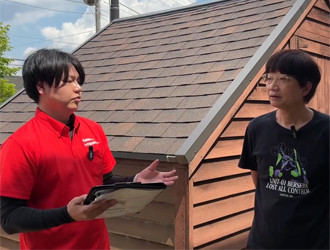 インタビュー中のＷ様とスタッフ