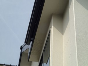 雨樋破損｜瓦屋根・吊り金具交換｜横浜市金沢区